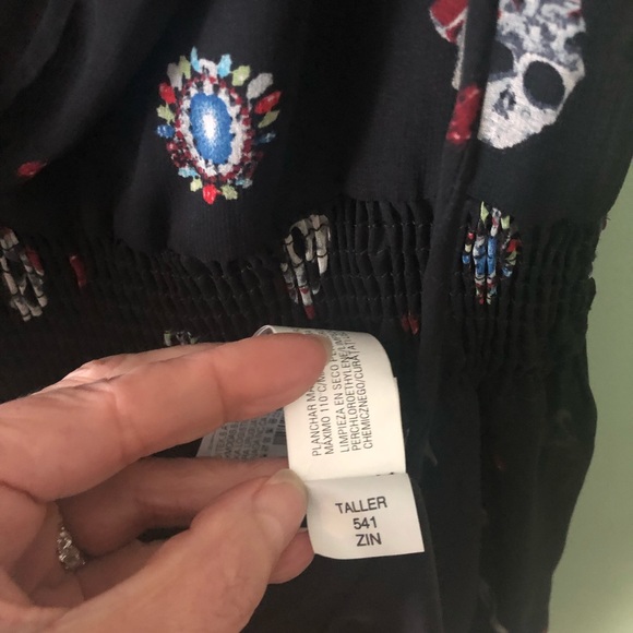 Cute Summer Mini Dress - Picture 6 of 8